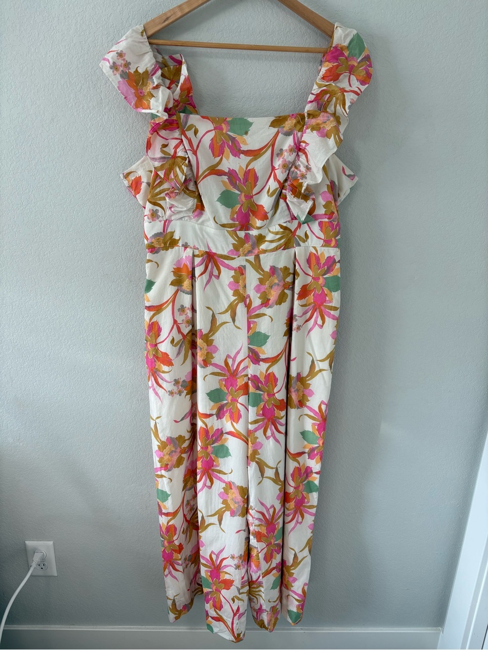 Taylor XL Floral Ruffle Wide Leg Cropped Jumpsuit Tropical Cotton - Picture 3 of 15